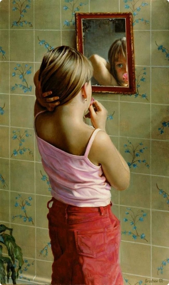 painting looking on mirror